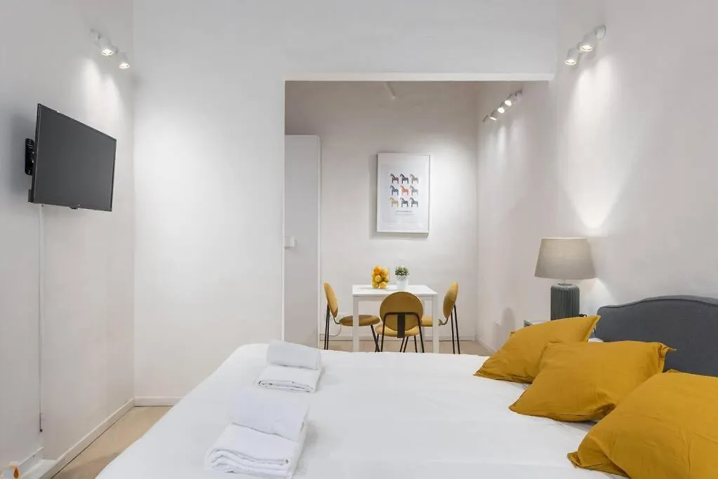 Unyca - Art Of Florence Apartment